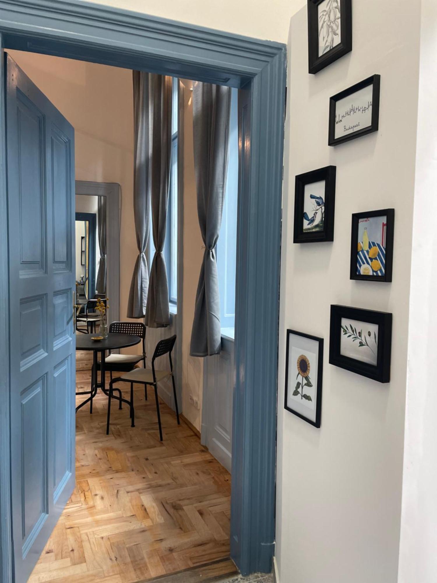 Blue Mirror Apartment Budapest Eksteriør bilde